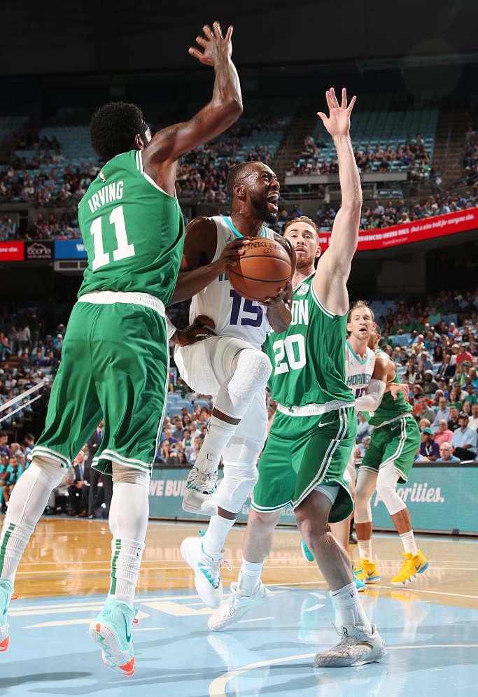 包含德甲倒计时，夏洛特黄蜂赛后主帅复盘，细节引发关注，赛场秩序良好，球探报告显示潜力的词条-爱游戏平台体验